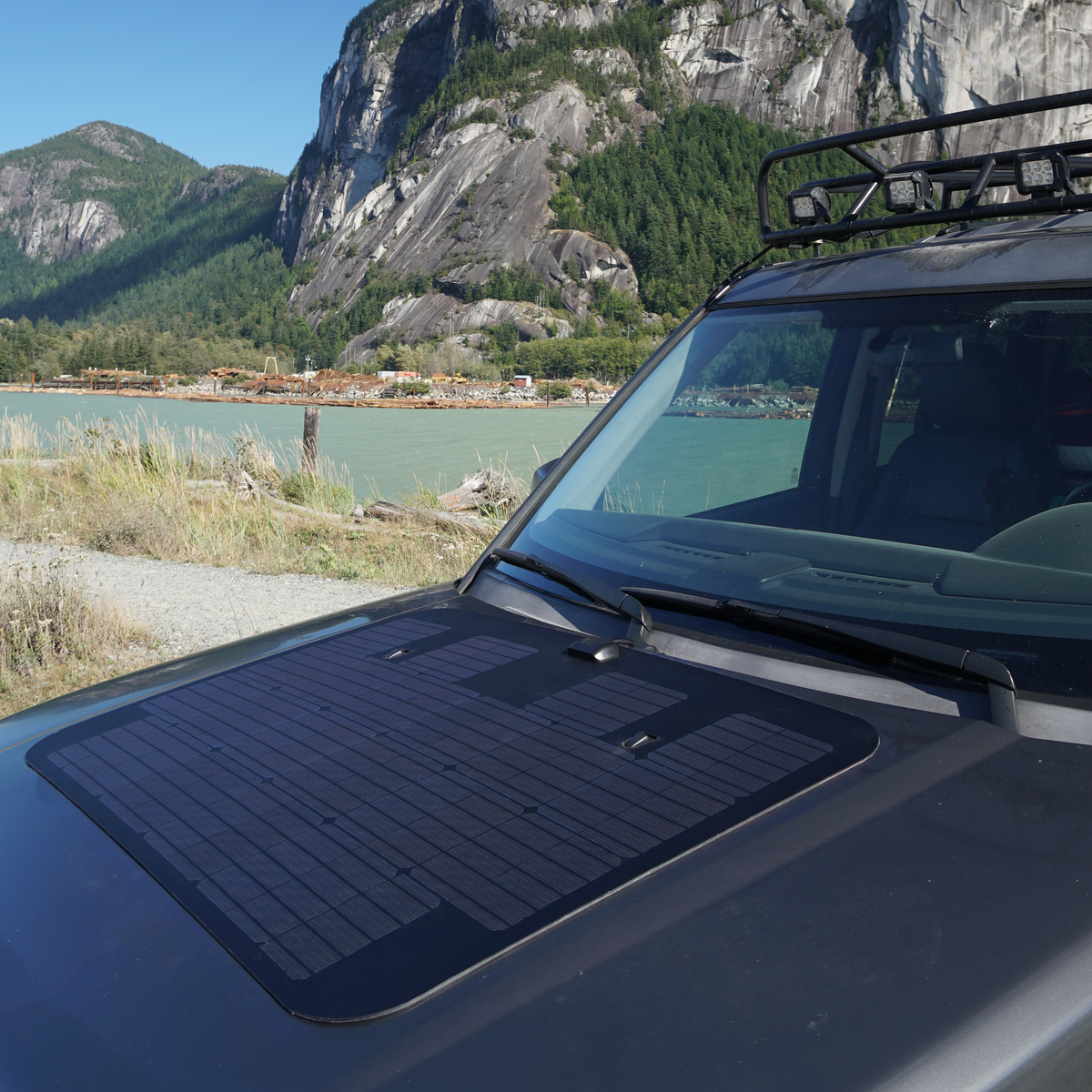 Jeep Wrangler JK VSS System™ - 100 Watt Hood Solar Panel System – PowerTrays